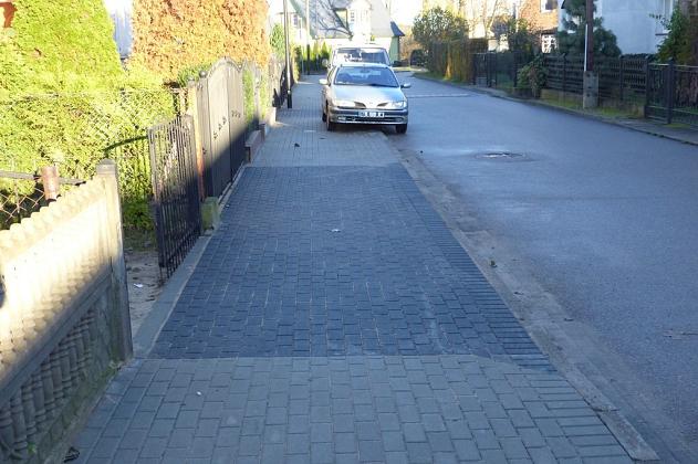 Remont 300 metrów chodnika na ulicy Kolonia