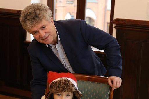 Przedszkolaki z życzeniami w Ratuszu