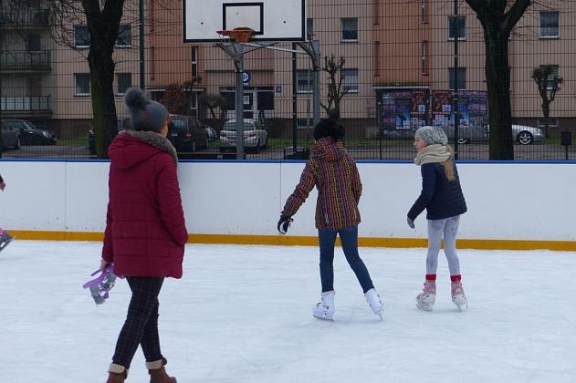 Lodowisko na placu Piastowskim otwarte. Zapraszamy!