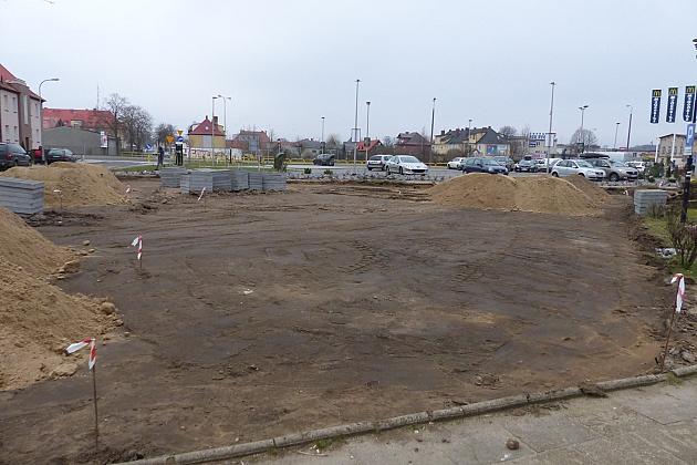 Budowa miejsc parkingowych na Tczewskiej i Krzywoustego