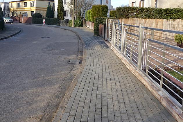 Chodnik przy ulicy Wyspiańskiego wyremontowany