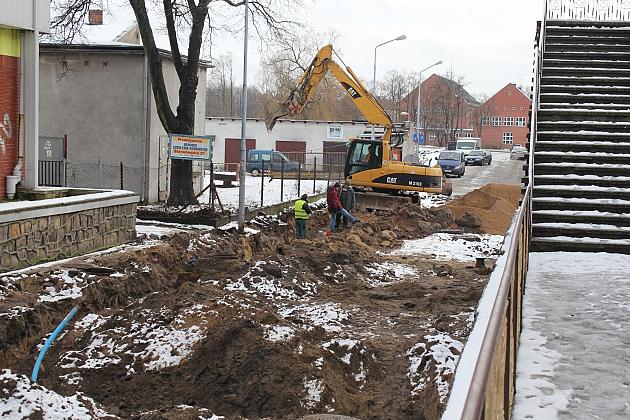 Wykopy na Waryńskiego w ramach projektu „Skarby Lęborka”