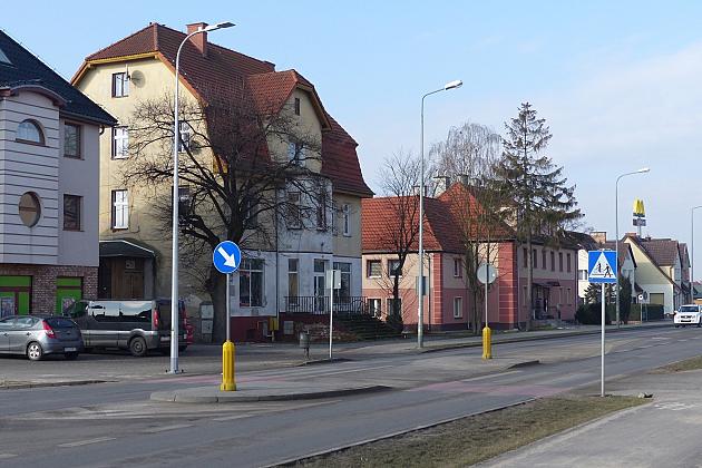 Doświetlone przejścia dla pieszych przy ulicy Krzywoustego