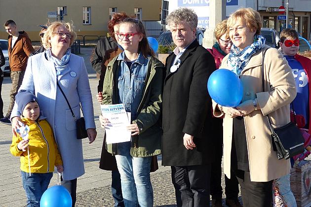 Niebieski Lębork. Podsumowanie kwietniowych Dni Autyzmu.