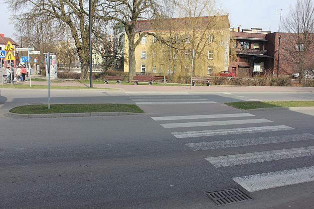 Wybudują kanalizację deszczową na parkingu i skrzyżowaniu
