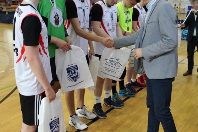 Bojan Żubry mistrzem 11 edycji Amatorskiej Ligi Siatkówki