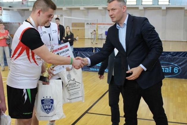 Bojan Żubry mistrzem 11 edycji Amatorskiej Ligi Siatkówki