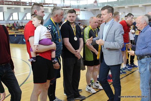 Bojan Żubry mistrzem 11 edycji Amatorskiej Ligi Siatkówki