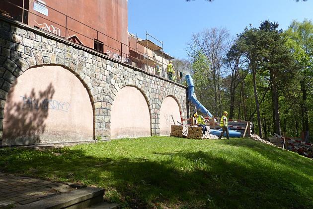 Przebudowa Wieży Ciśnień. Prace na poziomie parteru