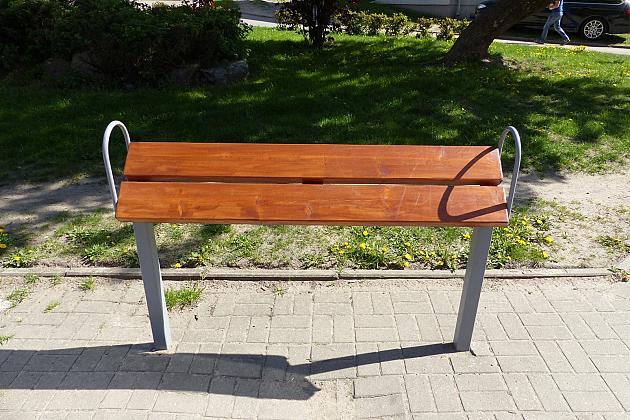 Przysiadki na przystankach autobusowych