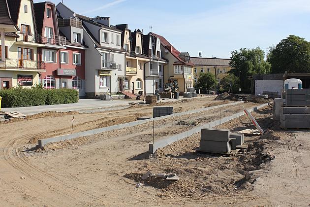 Parking w budowie. Czas na roboty brukarskie