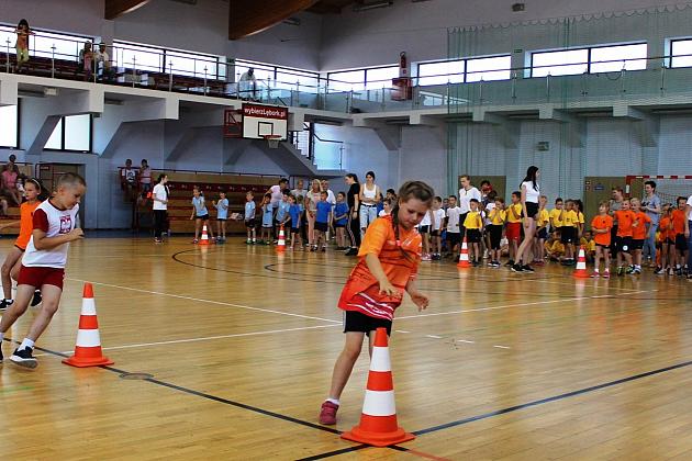 Konkurs Sportowy dla Szkół Podstawowych „Kto z nas lepiej i prędzej”