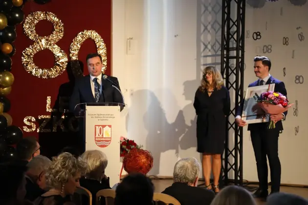 „Jak za dawnych lat…” – I LO w Lęborku świętowało 80 lat historii