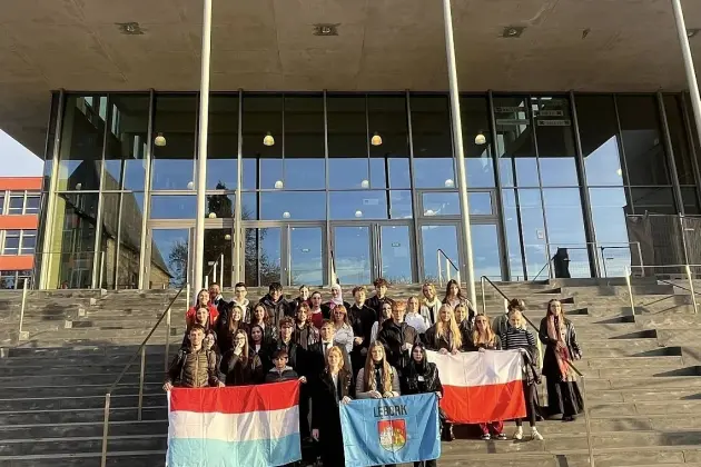 Lęborska młodzież z wizytą w Parlamencie Europejskim i partnerskim Dudelange