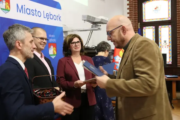 W lęborskim ratuszu uroczyście obchodzono Dzień Pracownika Socjalnego