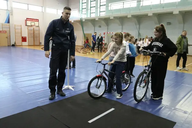 Edukacja przez zabawę – wyjątkowy piknik rowerowy dla czwartoklasistów