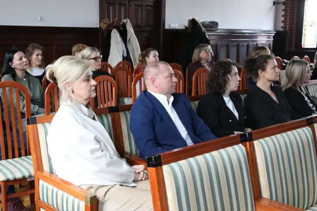 Konferencja „Dzieciństwo bez Przemocy” - eksperci o roli szkół w ochronie najmłodszych