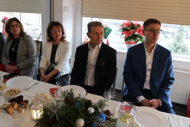 Życzenia świąteczne burmistrza dla uczestników Warsztatu Terapii Zajęciowej