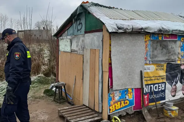 Apel służb miejskich o zwracanie uwagi na osoby potrzebujące pomocy