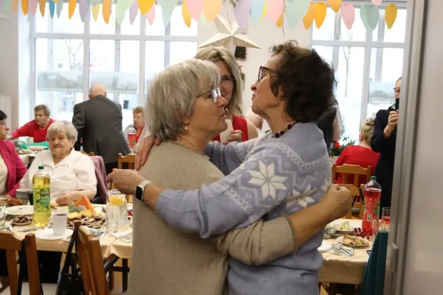Wigilijne spotkanie z seniorami w Bazie