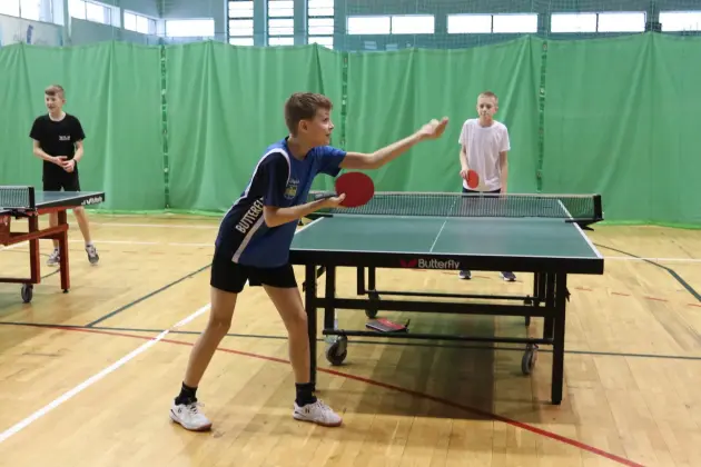Najlepsi przy stole – podsumowanie turniejów tenisa stołowego w ramach „Ferii na sportowo 2026”