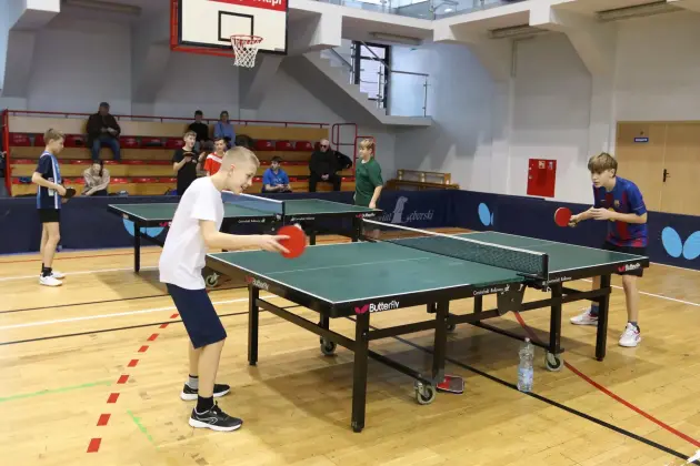 Najlepsi przy stole – podsumowanie turniejów tenisa stołowego w ramach „Ferii na sportowo 2026”