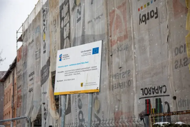 Budownictwo społeczne w Lęborku – powstaje 16 nowych mieszkań w ramach SIM