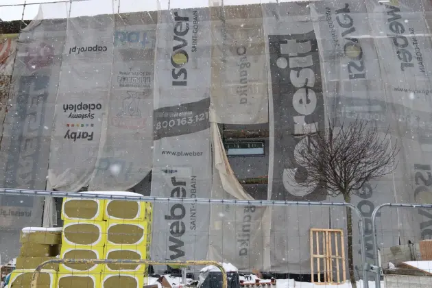 Budownictwo społeczne w Lęborku – powstaje 16 nowych mieszkań w ramach SIM