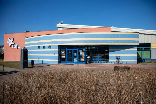 Nowa czy rozbudowana? – wkrótce decyzja o przyszłości miejskiej pływalni