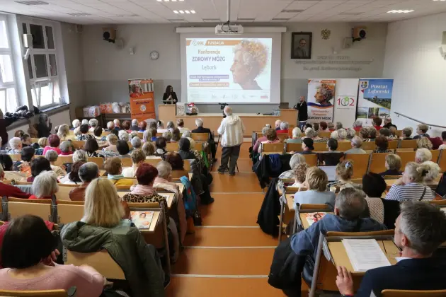 Profilaktyka, wiedza i aktywność – seniorzy rozmawiali o zdrowiu mózgu