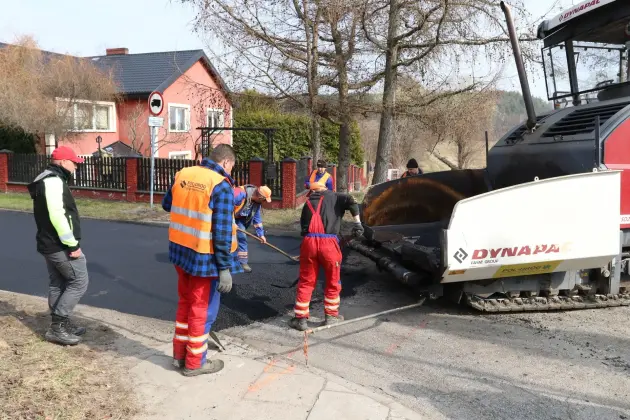 Ruszyły wiosenne remonty dróg w Lęborku