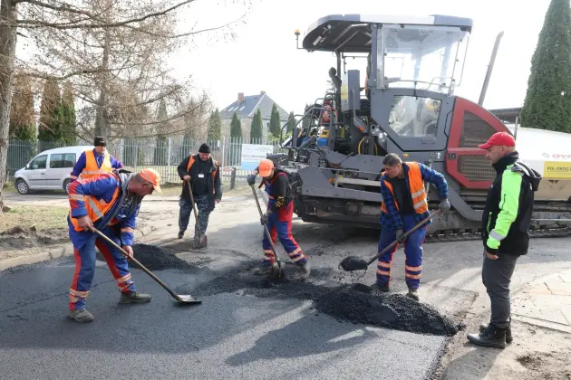 Ruszyły wiosenne remonty dróg w Lęborku