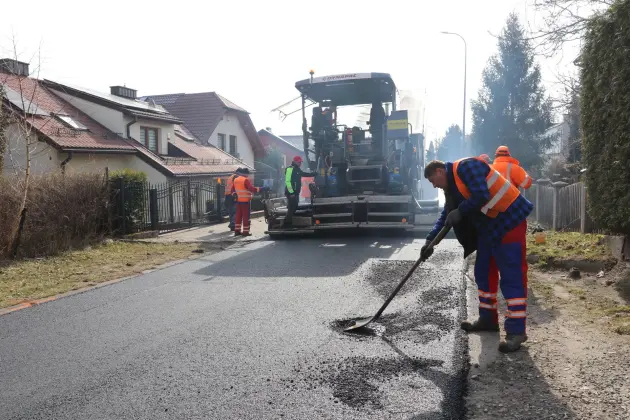 Ruszyły wiosenne remonty dróg w Lęborku