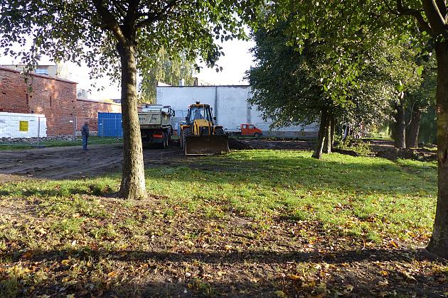 Skwer na Przymurnej. Ruszyły prace ziemne