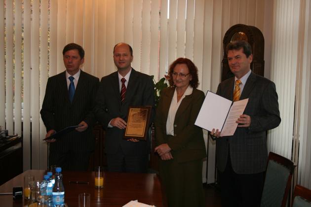 Miasto wspiera remont szpitalnego laboratorium