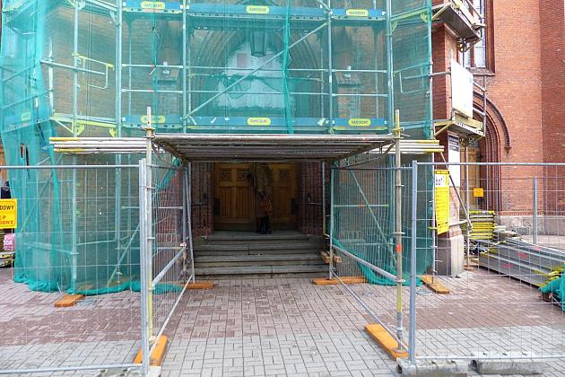 Ruszył remont wieży kościoła NMP Królowej Polski