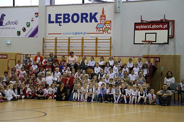 Szkoły i przedszkola wspólnie świętowały setną rocznicę Niepodległości