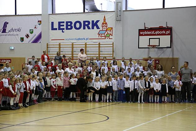 Szkoły i przedszkola wspólnie świętowały setną rocznicę Niepodległości
