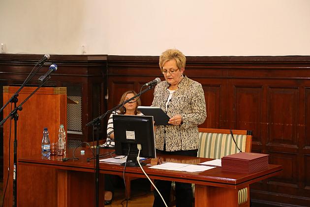 I sesja Rady Miejskiej – Burmistrz i Radni złożyli ślubowanie