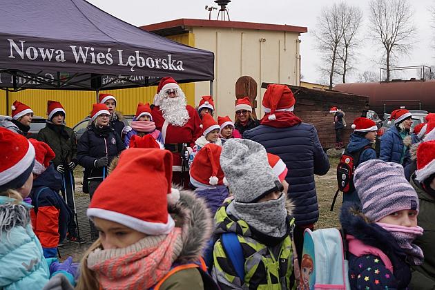 Mikołaje maszerowały z kijkami