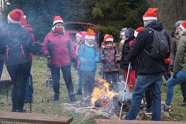 Mikołaje maszerowały z kijkami