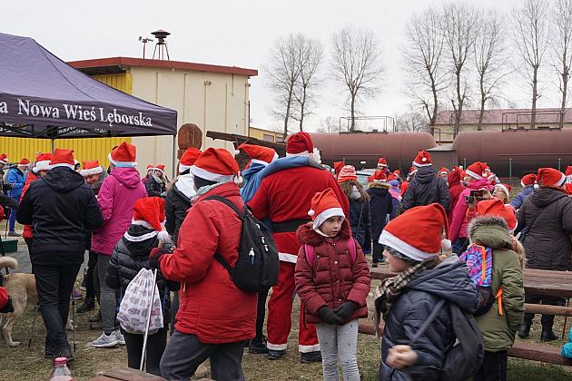 Mikołaje maszerowały z kijkami