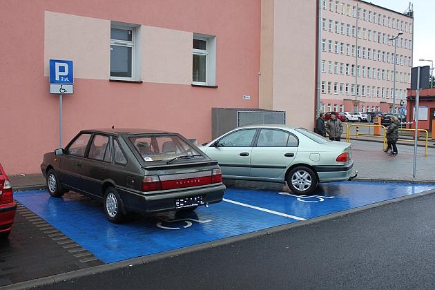 Koniec remontu na Węgrzynowicza. Nowe parkingi i wjazd na ul. Handlową