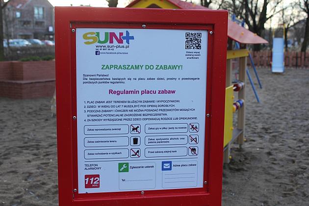 Skwer przy Przymurnej. Zabawa i wypoczynek