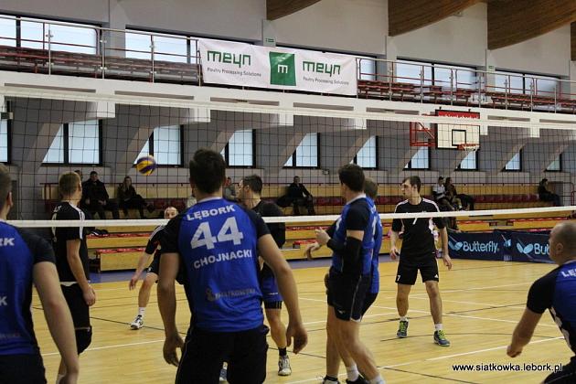 Dachy Bianga Żubry Lębork liderem Amatorskiej Ligi Siatkówki w Lęborku.
