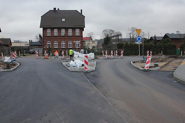 Nowe rondo przy Dworcowej i Sienkiewicza przejezdne