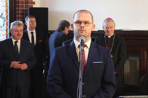 Biskup Kasyna z kolędą w ratuszu