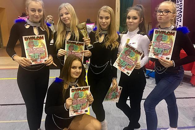 Sukcesy młodych tancerek z SP nr 8