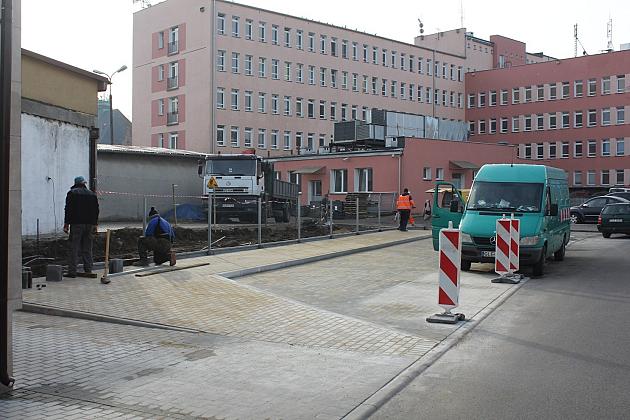 Nowe miejsca postojowe przy Węgrzynowicza