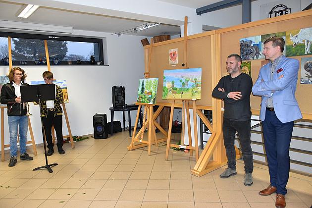 Malarki z Lęborskiego Uniwersytetu Trzeciego Wieku zaprezentowały swoje prace